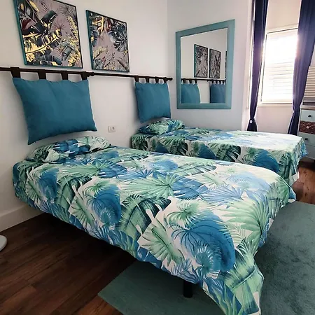 Modernes Luxus-haus Mit Phantastischem Meerblick- Beheizter Pool Und Wifi By Interhome *