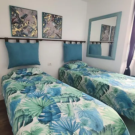 Сasa de vacaciones Modernes Luxus-haus Mit Phantastischem Meerblick- Beheizter Pool Und Wifi By Interhome Costa Adeje (Tenerife)
