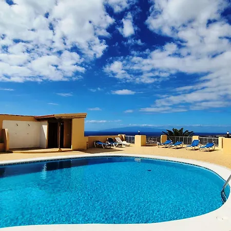 Modernes Luxus-haus Mit Phantastischem Meerblick- Beheizter Pool Und Wifi By Interhome Сasa de vacaciones