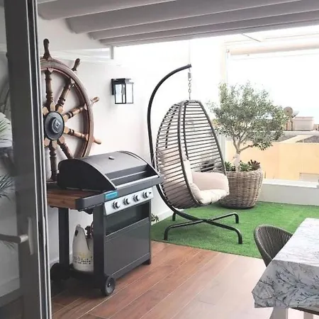 Modernes Luxus-haus Mit Phantastischem Meerblick- Beheizter Pool Und Wifi By Interhome *